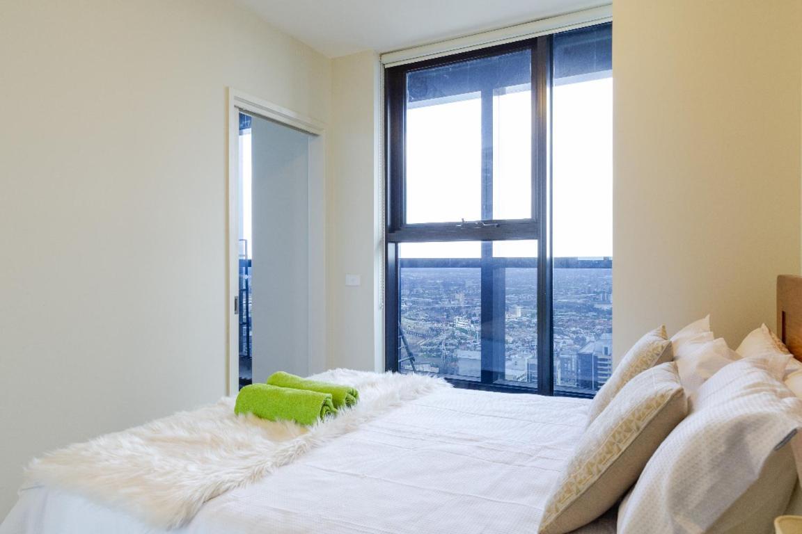 On Of The World - Views In !! Apartment Melbourne