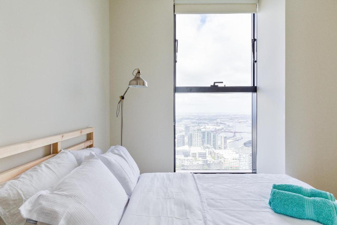 On Of The World - Views In !! Melbourne