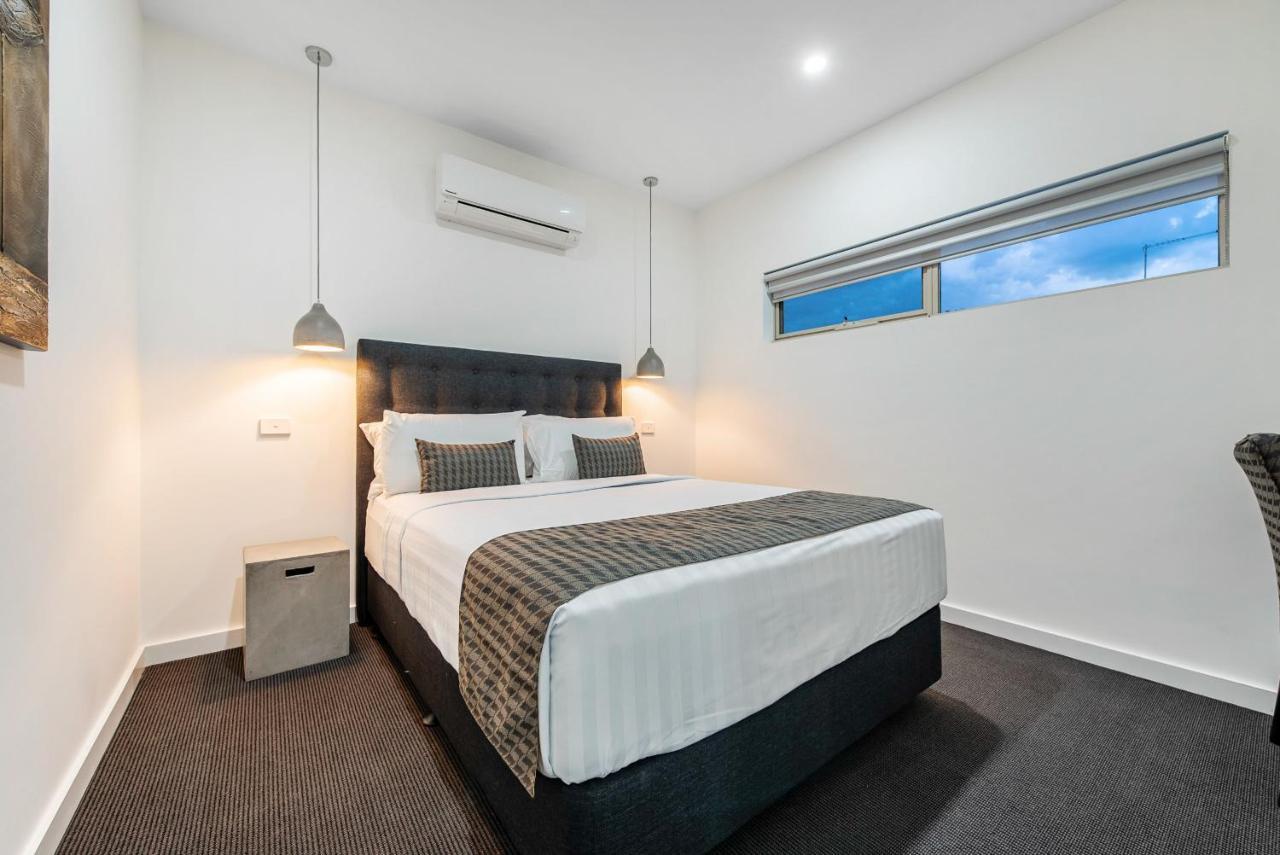 Motel Airport 3*