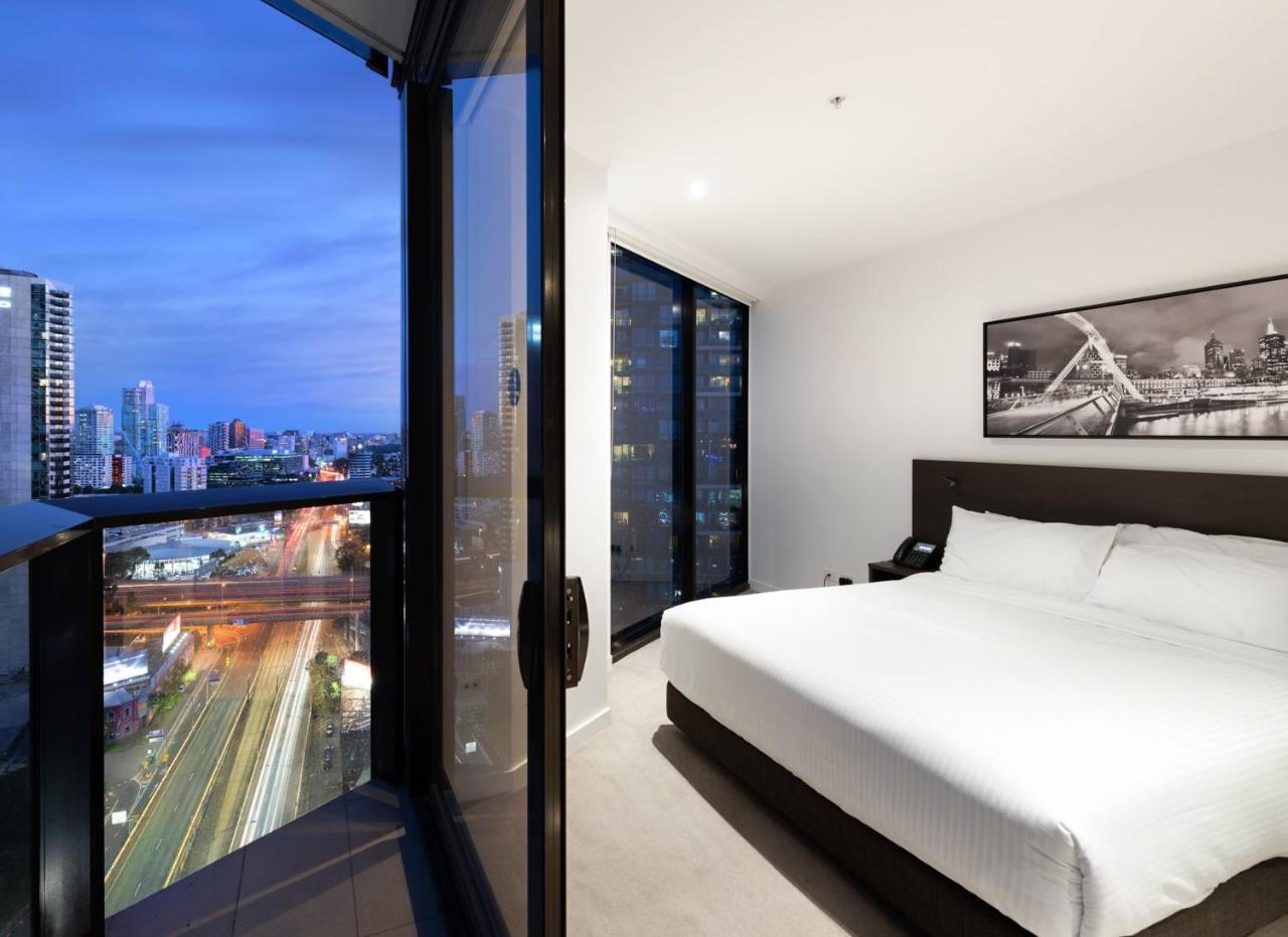 Experience Bella Aparthotel Melbourne