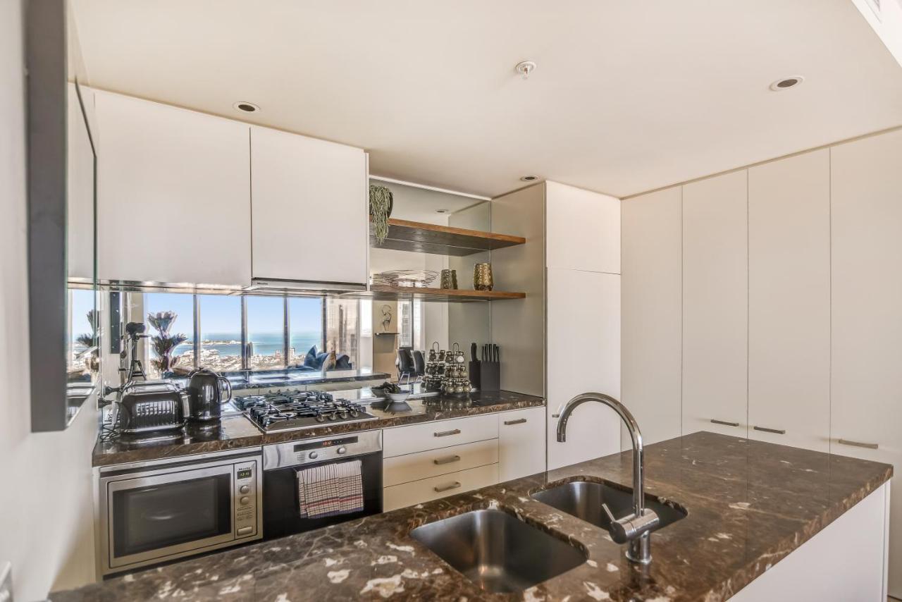 Sanctuary - Freshwater Place Apartment Melbourne