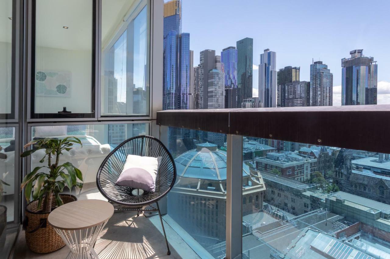 Apartment La Maison Great View Free Parking Pool Gym Perfectly Located 2br *