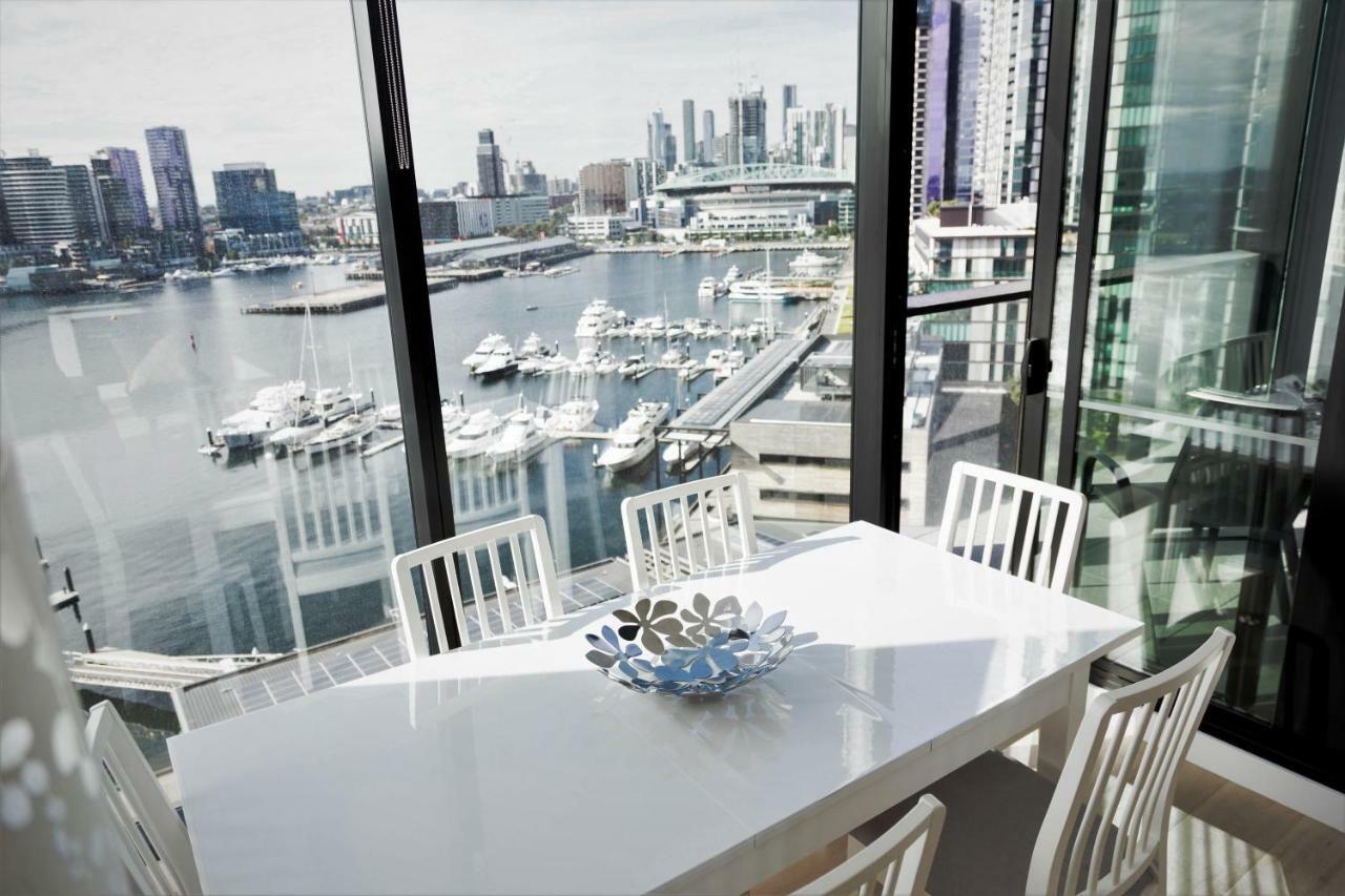 Pars - Collins Wharf Waterfront, Docklands Apartment Melbourne