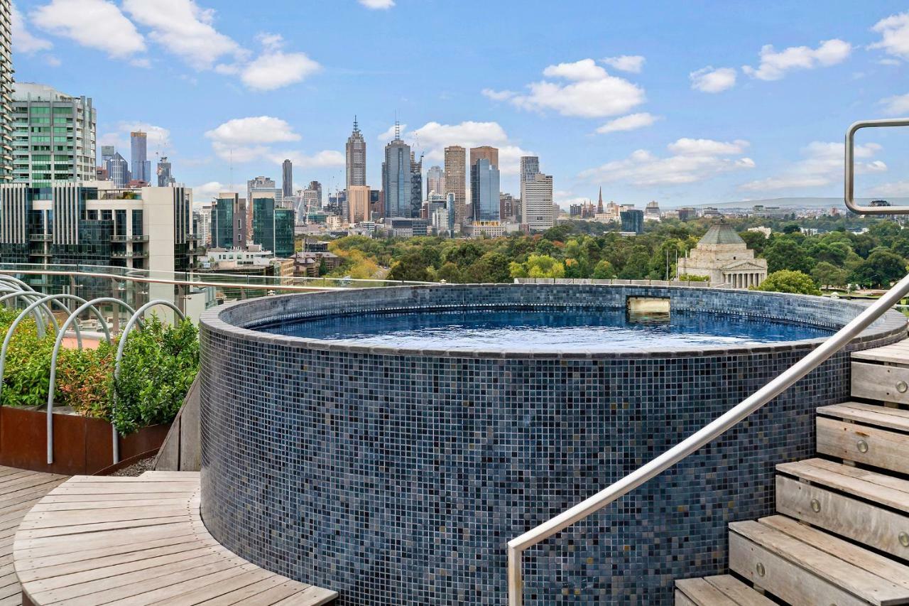 Apartment The Emerald Melbourne