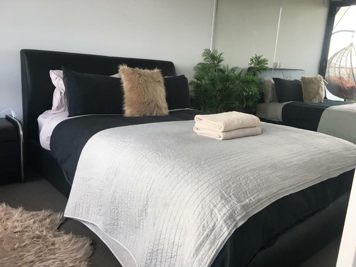 Society Apartment *