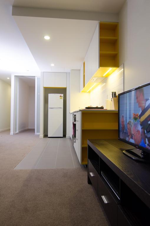 Astra Docklands Apartment