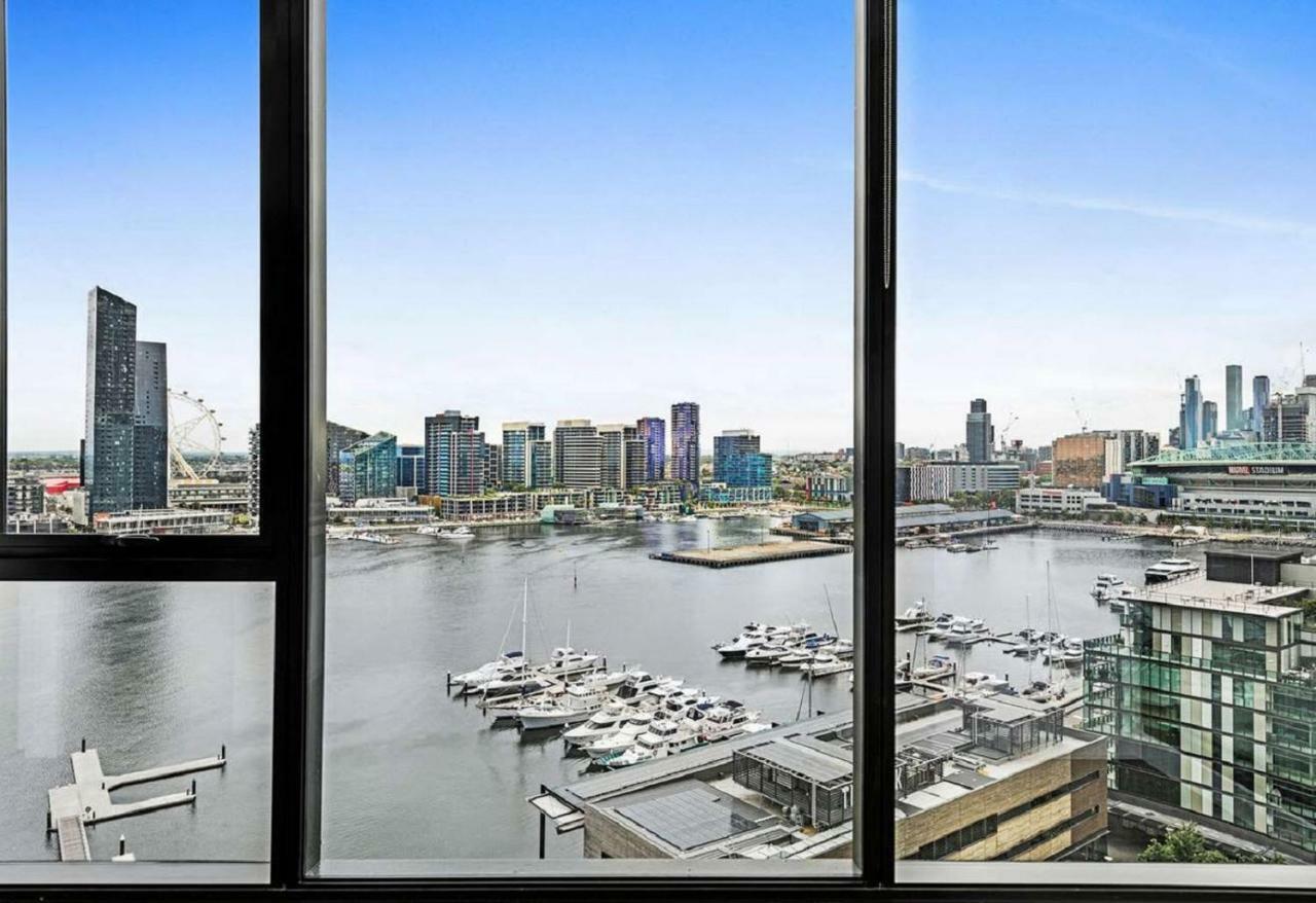 Pars - Collins Wharf Waterfront, Docklands Apartment *