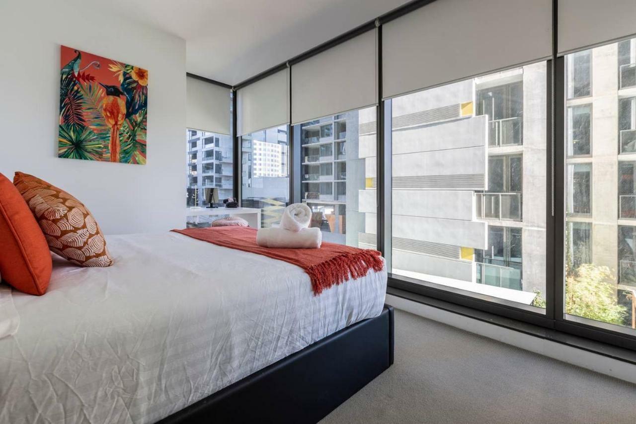 Apartment Cbd Views Melbourne