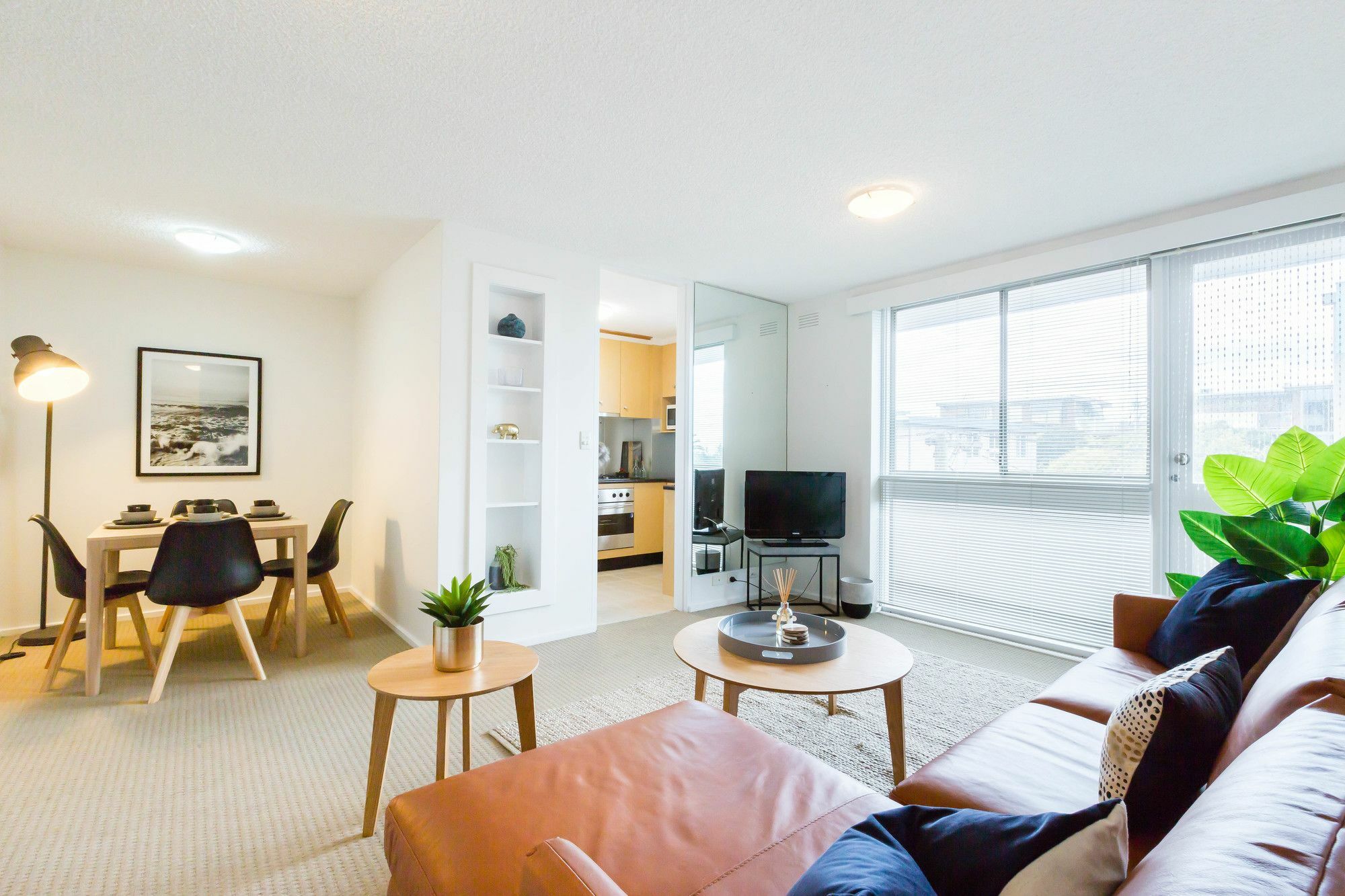 Brooke, 1bdr St.kilda