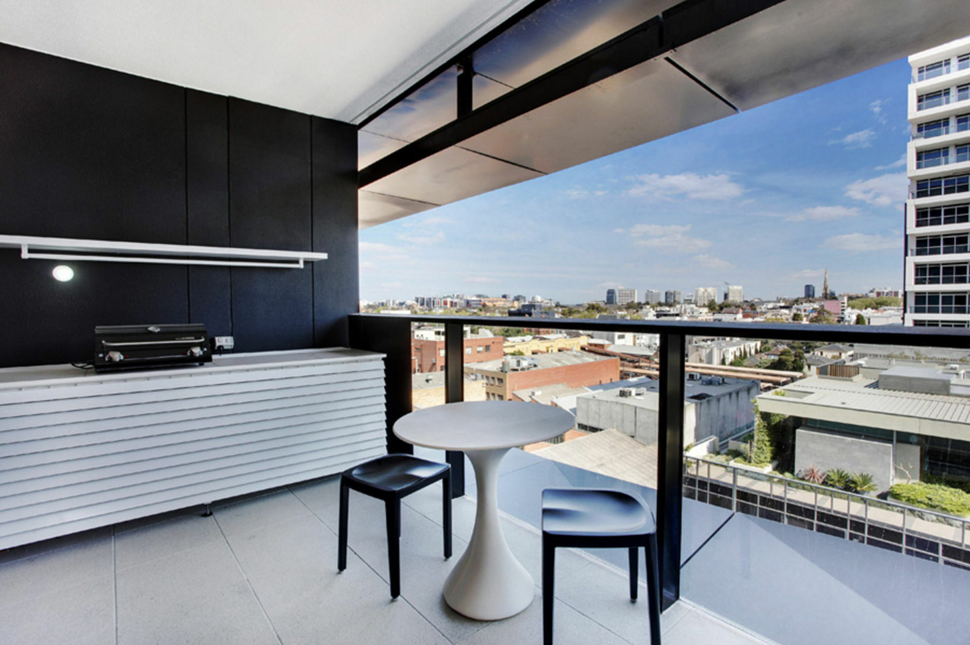 Corporate Keys - Lilli Aparthotel Melbourne