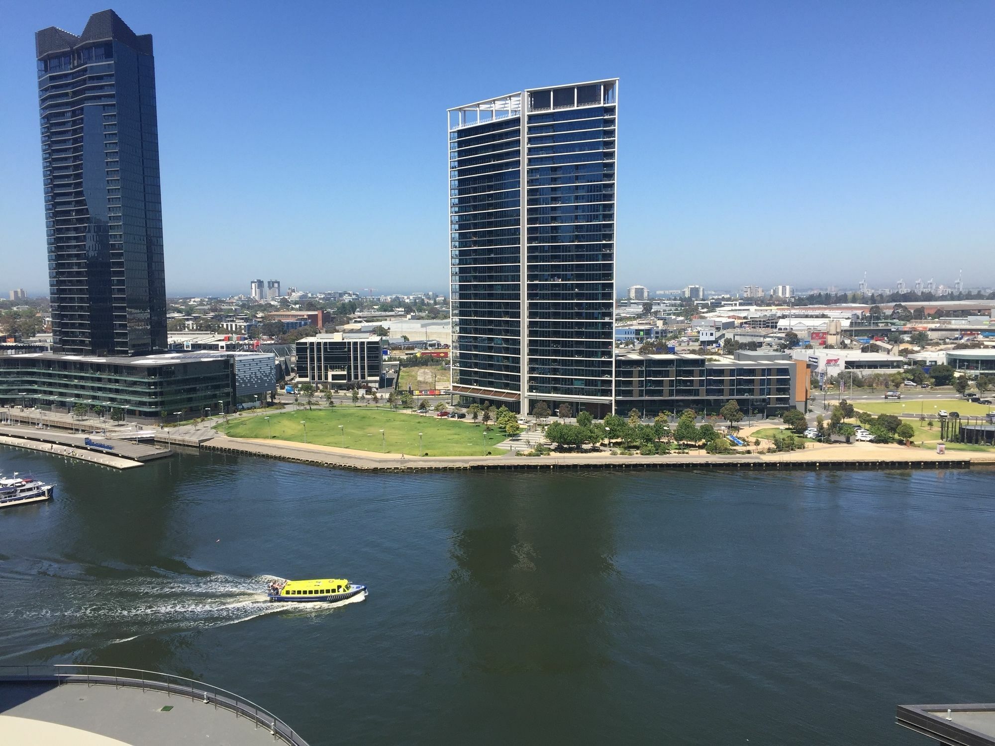 Wyndel - Riverside On Collins * Melbourne