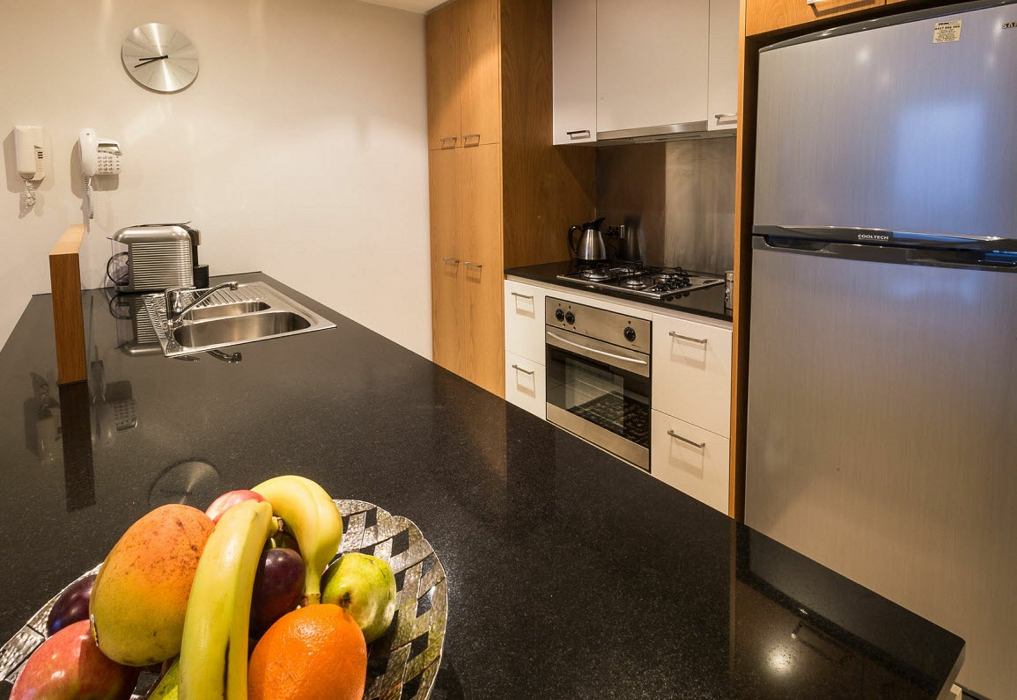Accent At Docklands Apartment Melbourne
