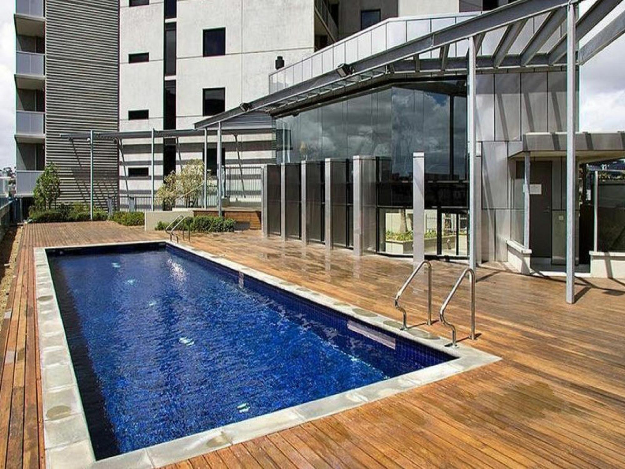 Accent At Docklands