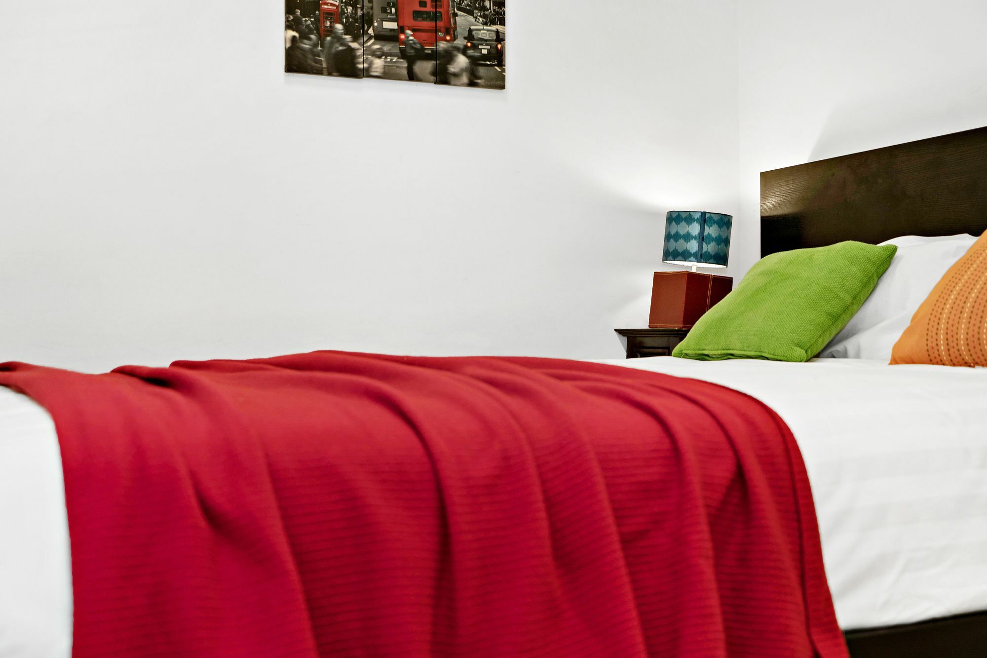 Zee, 2bdr Southbank Melbourne