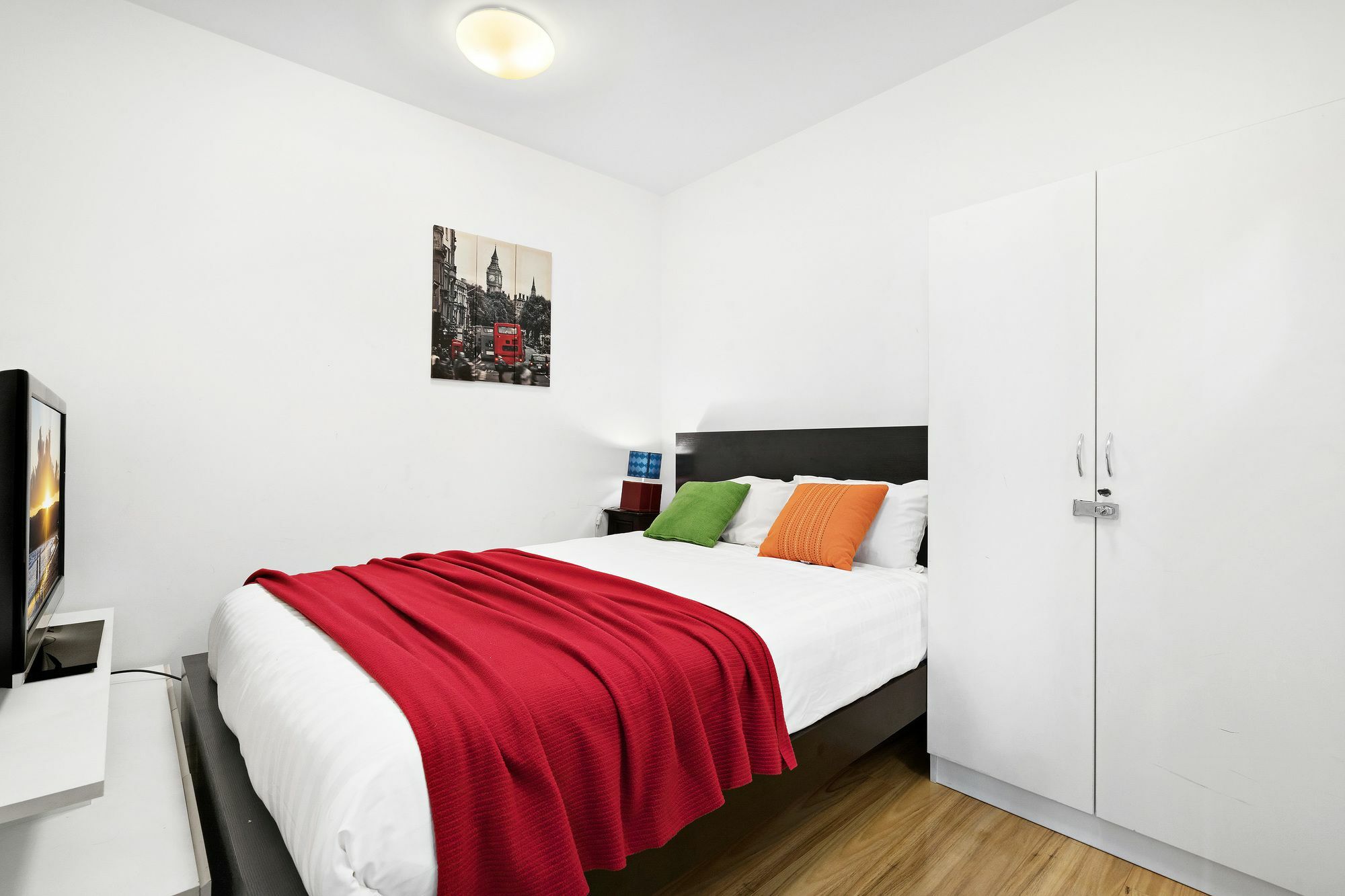Zee, 2bdr Southbank *