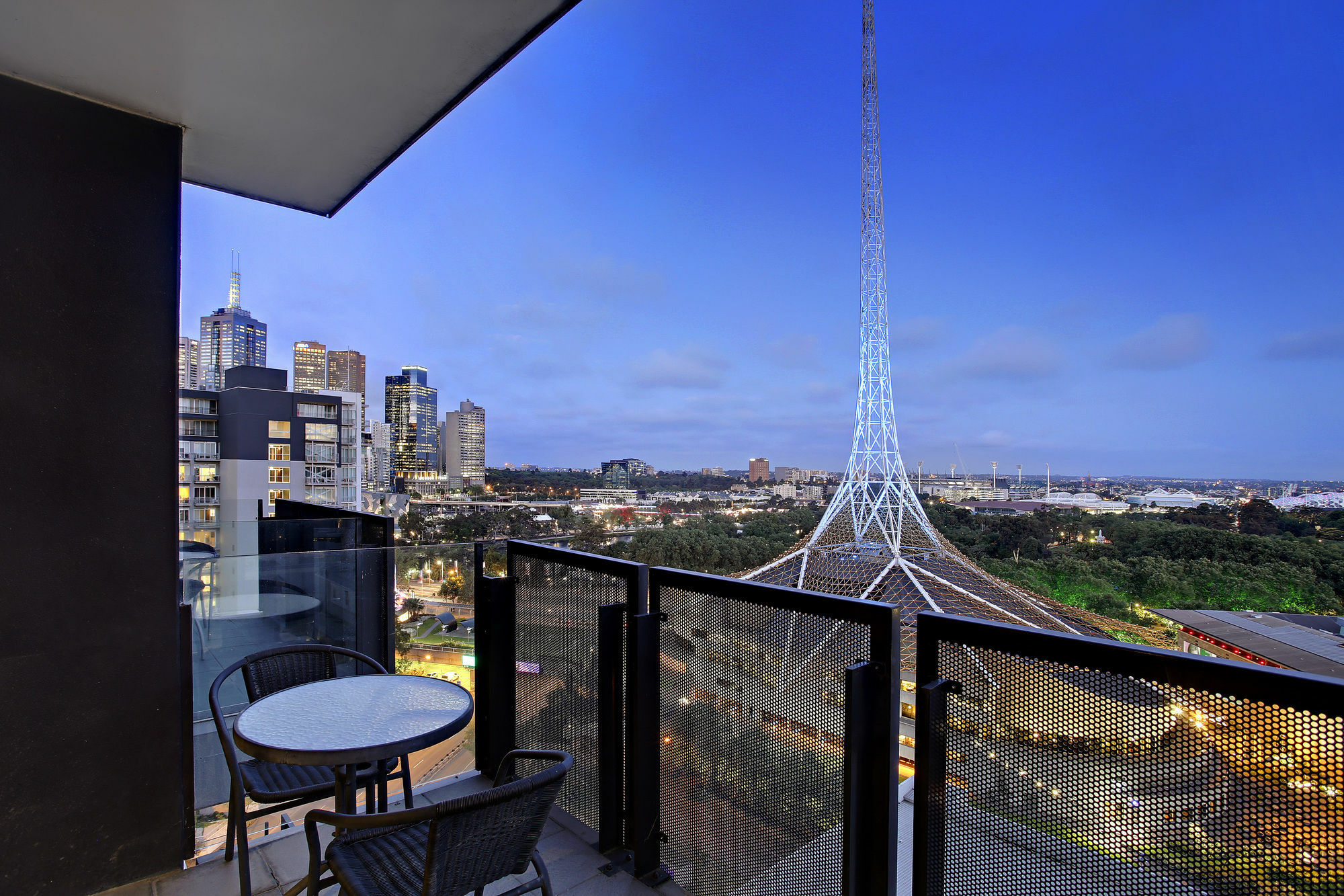Corporate Keys Gallery Towers * Melbourne