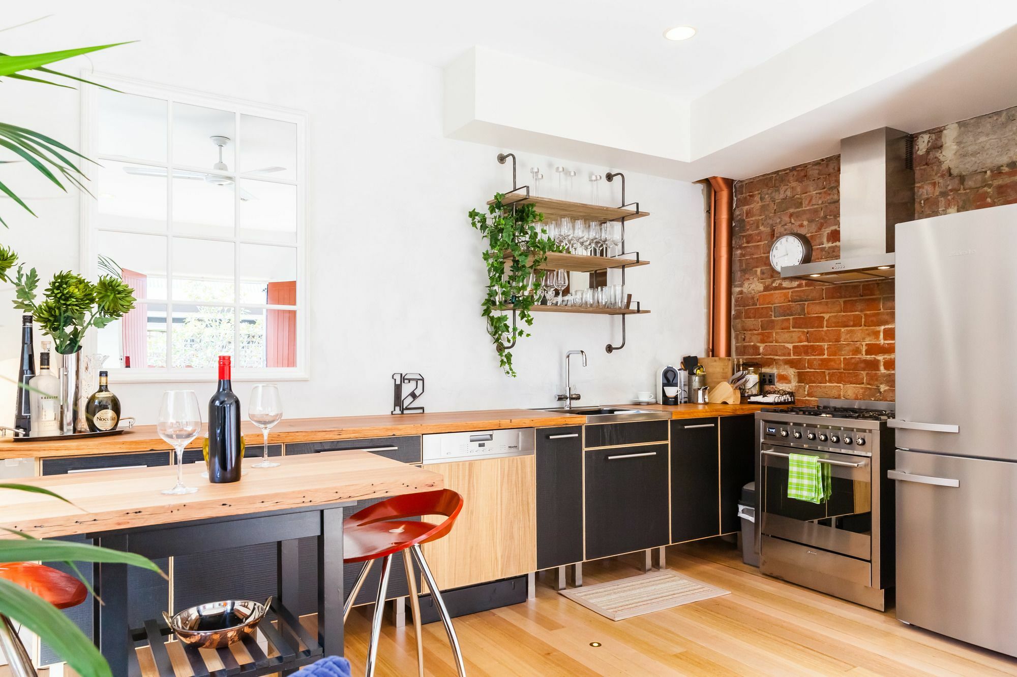 Vera, 1bdr South Apartment *
