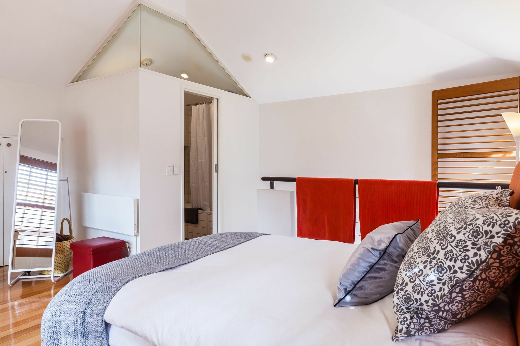 Vera, 1bdr South * Melbourne
