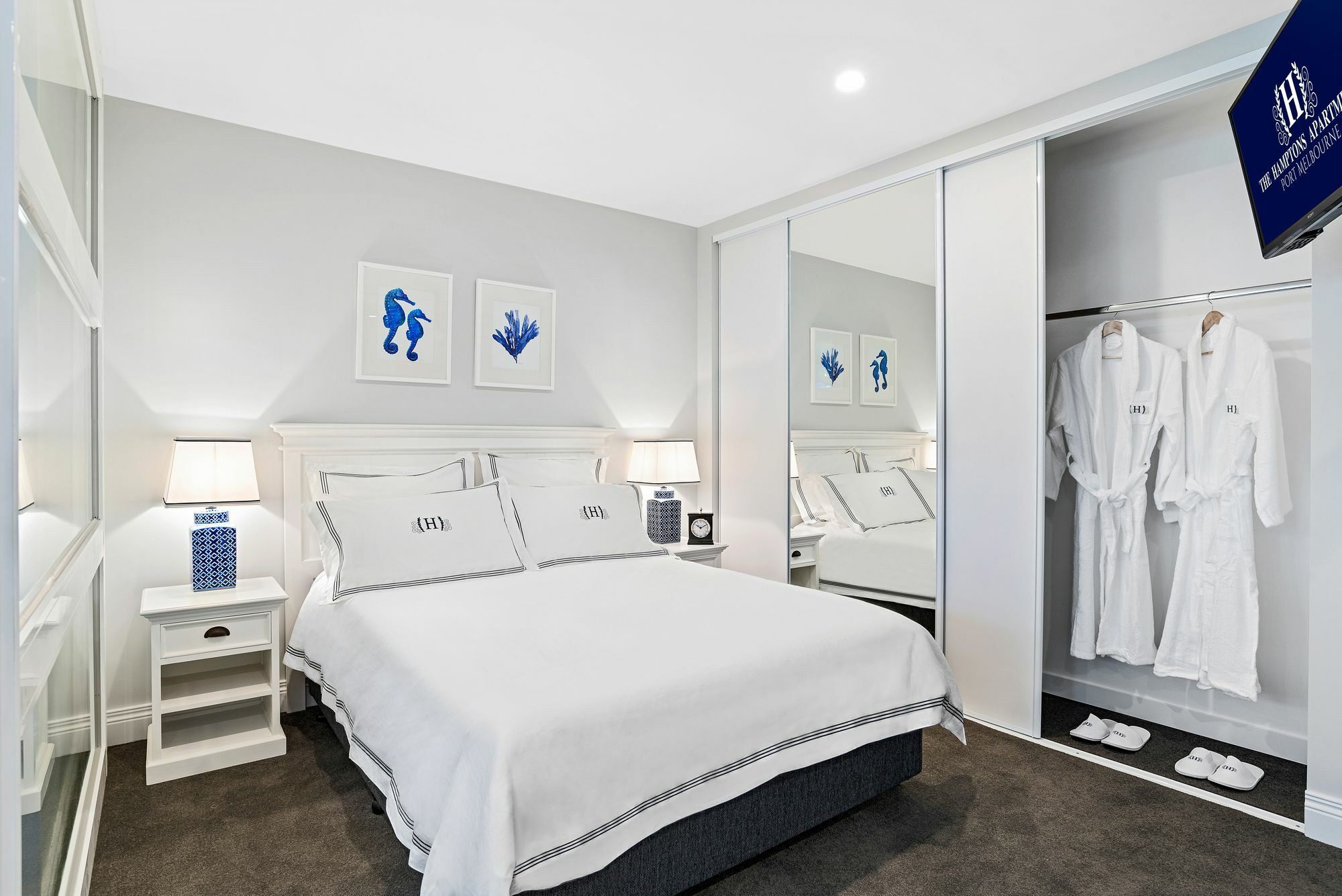 Aparthotel The Hamptons - Port 4*