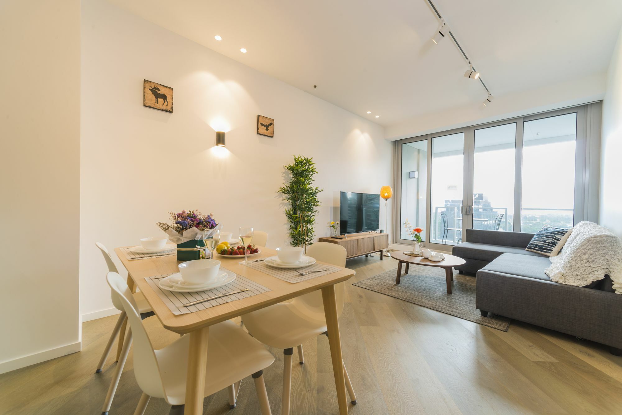 Pride Fawkner Apartment *