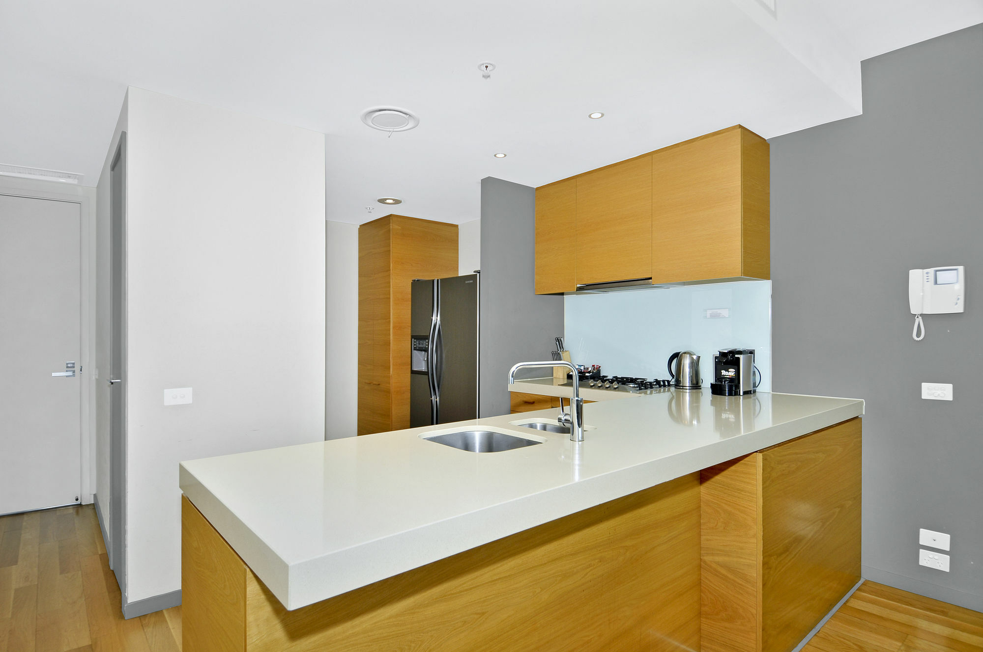 Apartment View At Docklands