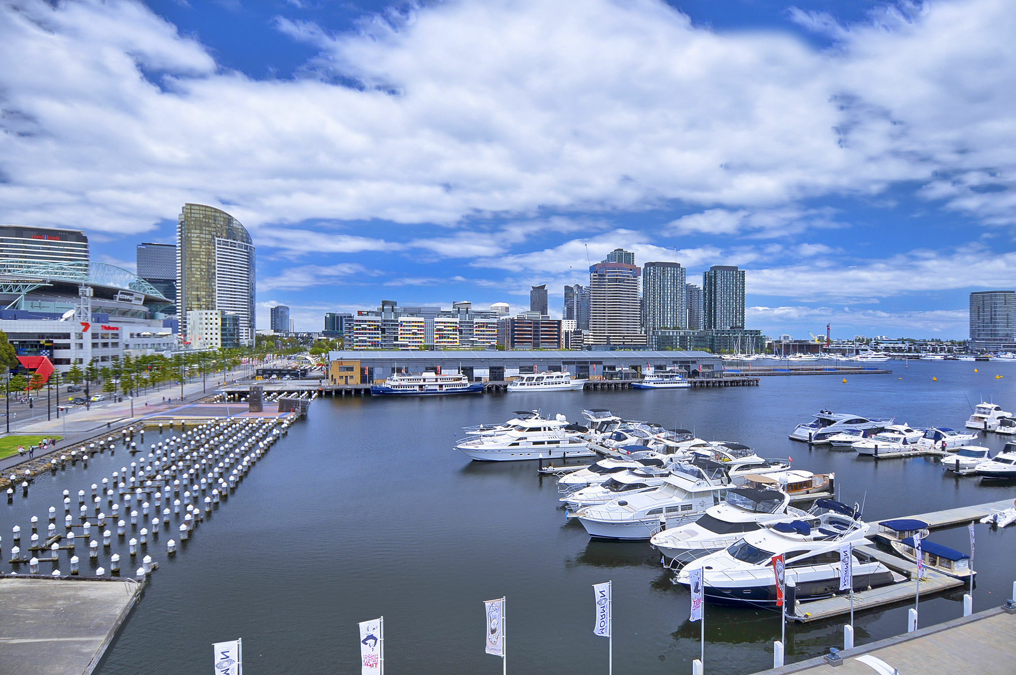 View At Docklands Apartment *