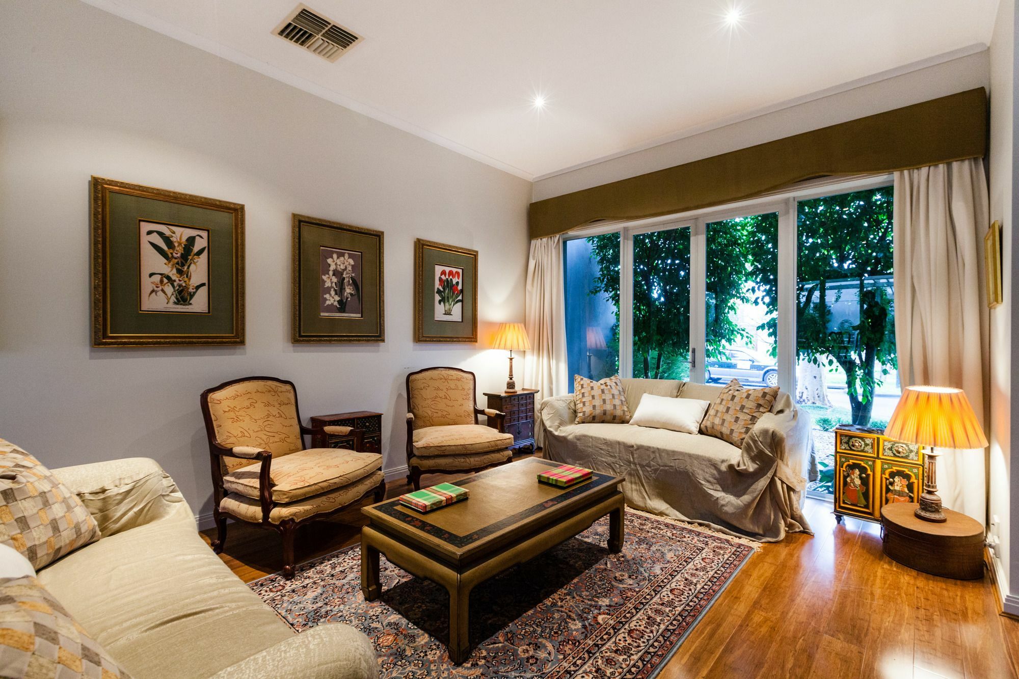 Jasmine, 2bdr Port House Apartment