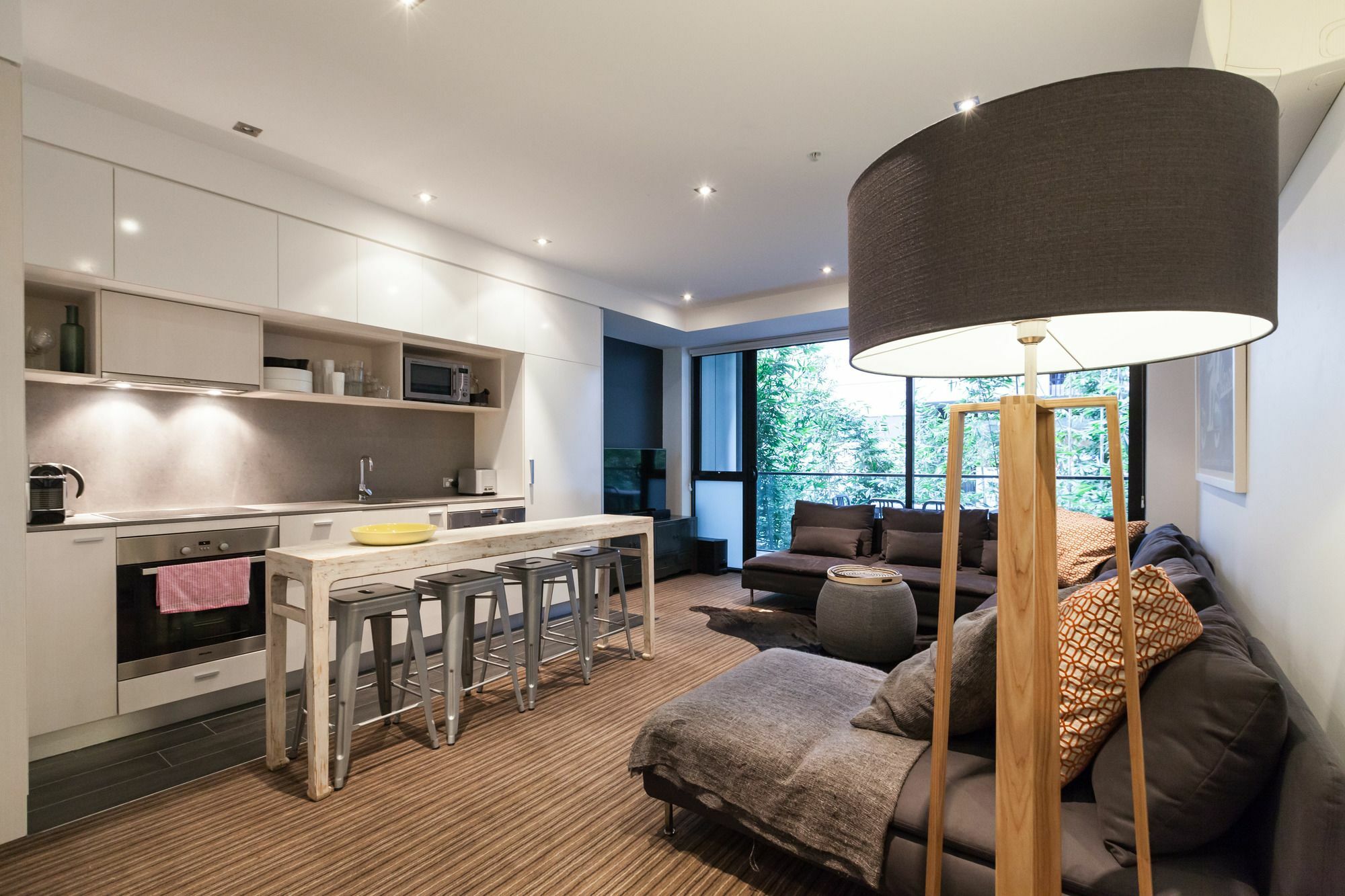 Zach, 1bdr St.kilda Apartment Melbourne