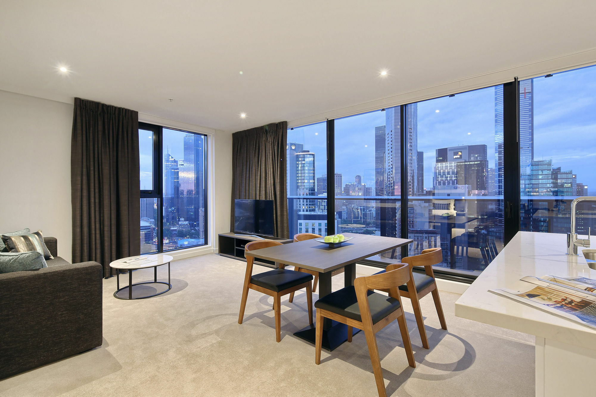 Experience Bella 4* Melbourne