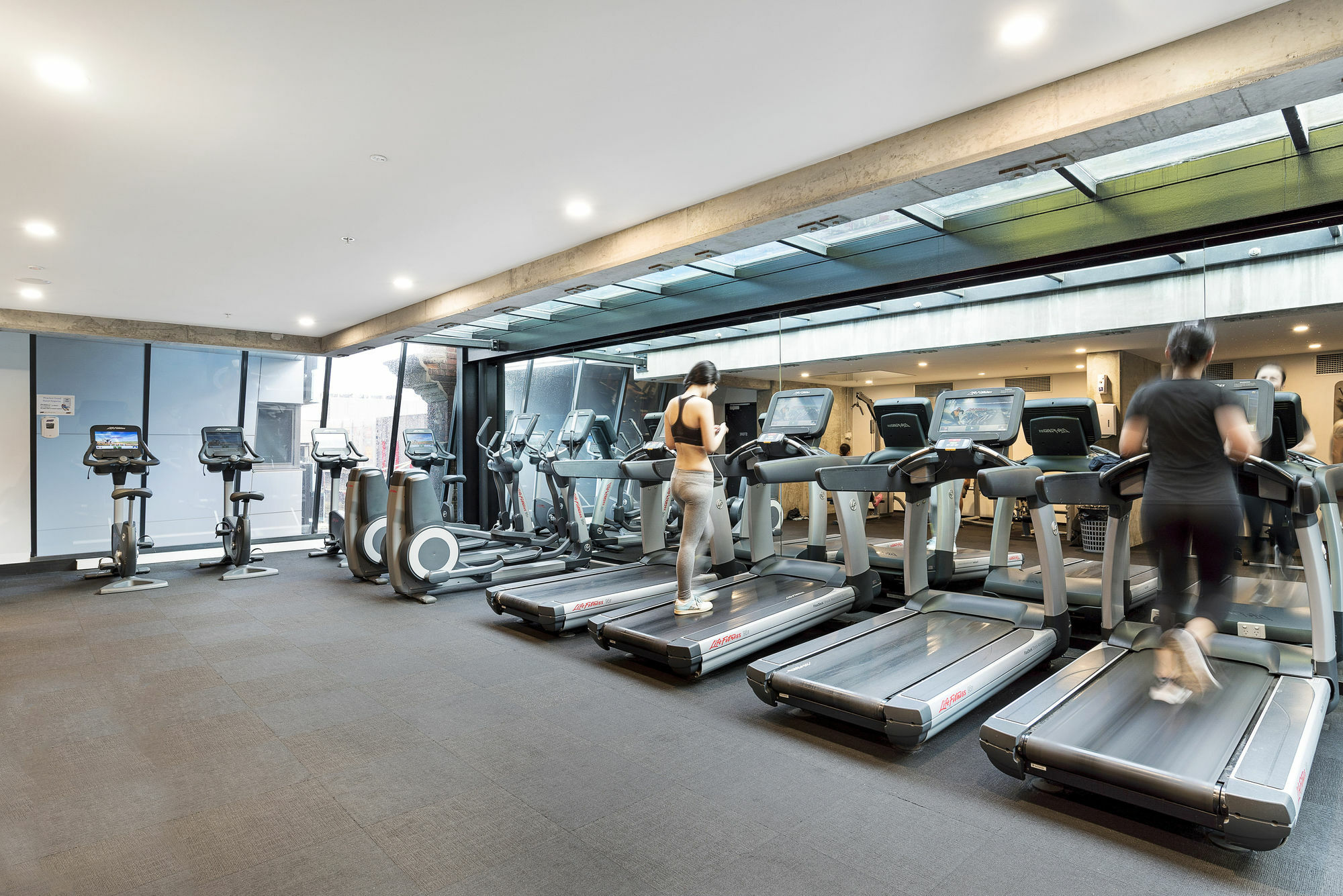 Manhattan Rose Lane 4* Melbourne