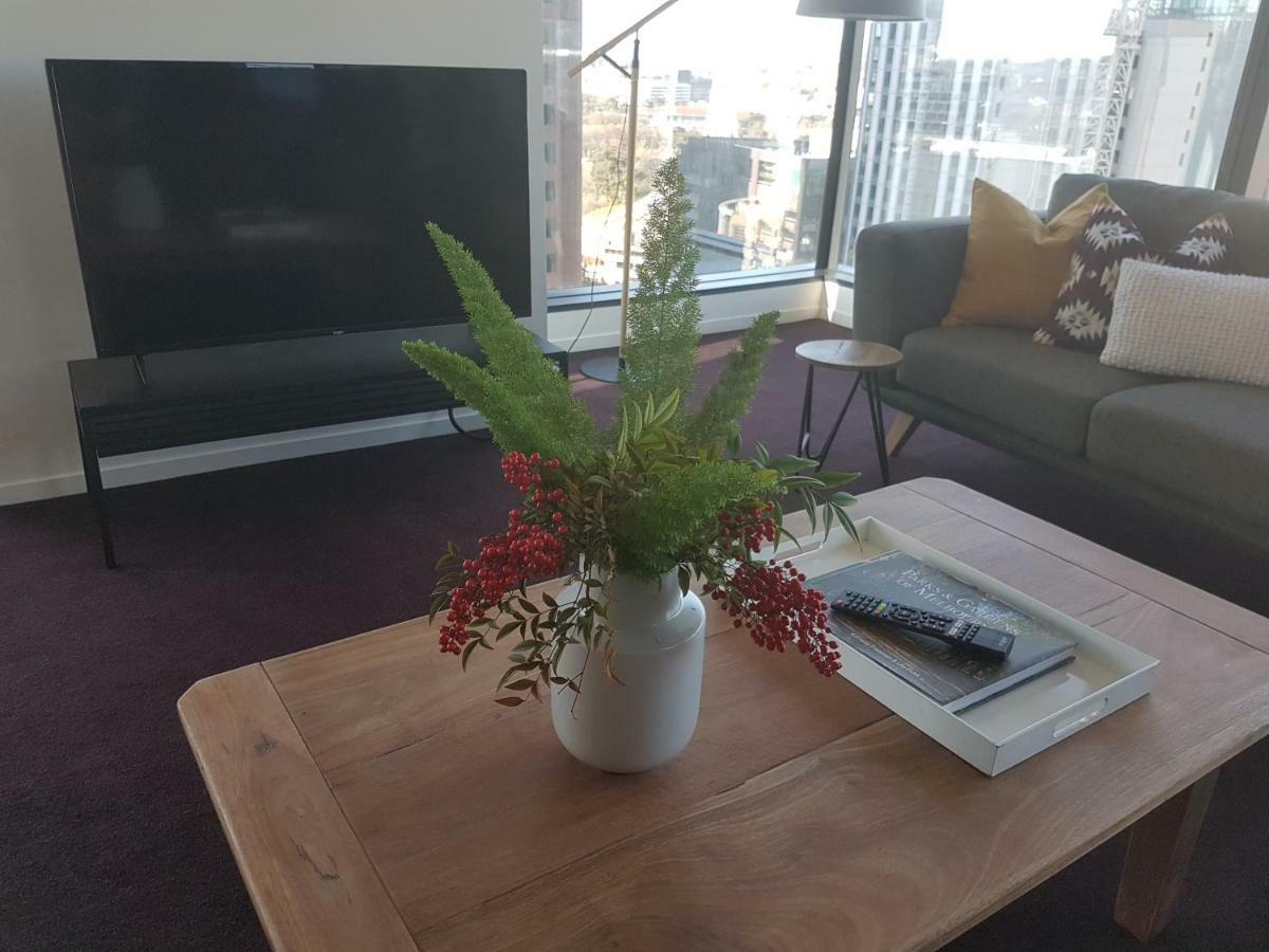 Eureka Tower Level 24 *