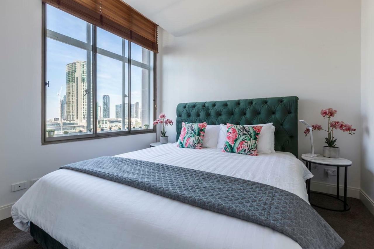 Sophisticated Art Deco In Heritage Building Near Crown Casino Apartment *