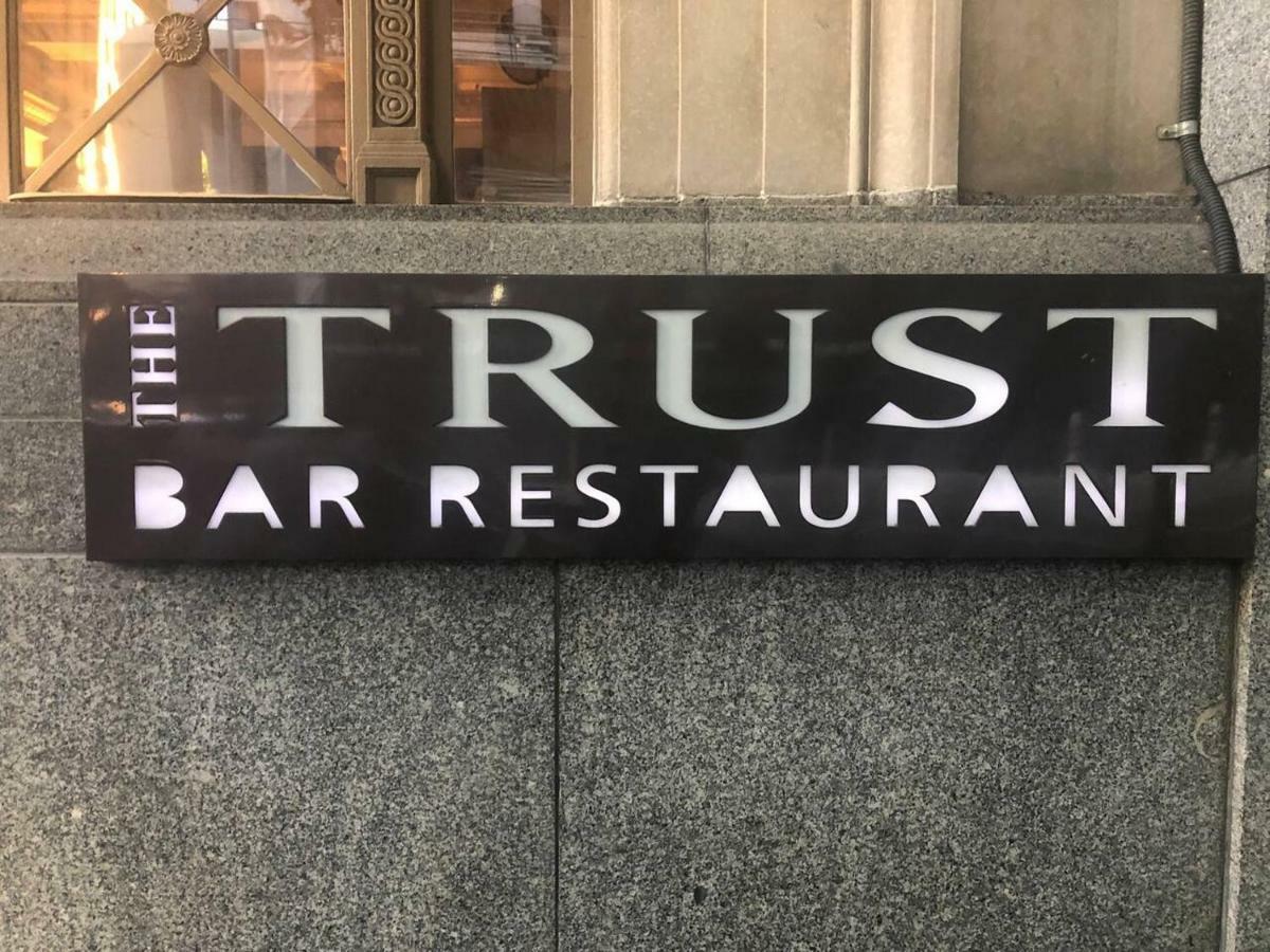 Sophisticated Art Deco In Heritage Building Near Crown Casino Apartment Melbourne