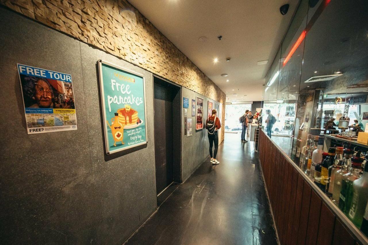 Nomads Backpackers Melbourne