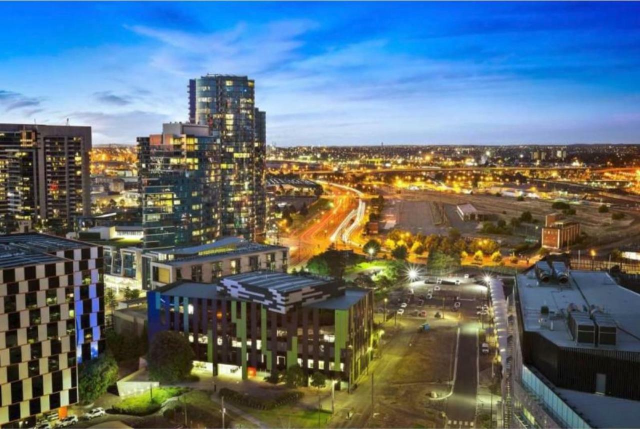 Apartment 2bedroom With Views In Docklands Next To Cbd & Marvel Stadium *