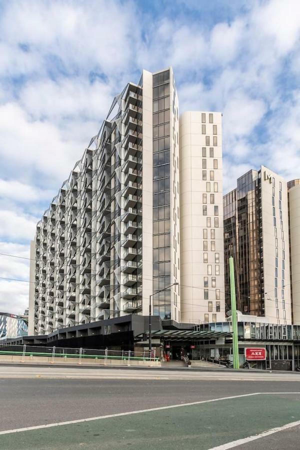 Apartment 2bedroom With Views In Docklands Next To Cbd & Marvel Stadium *