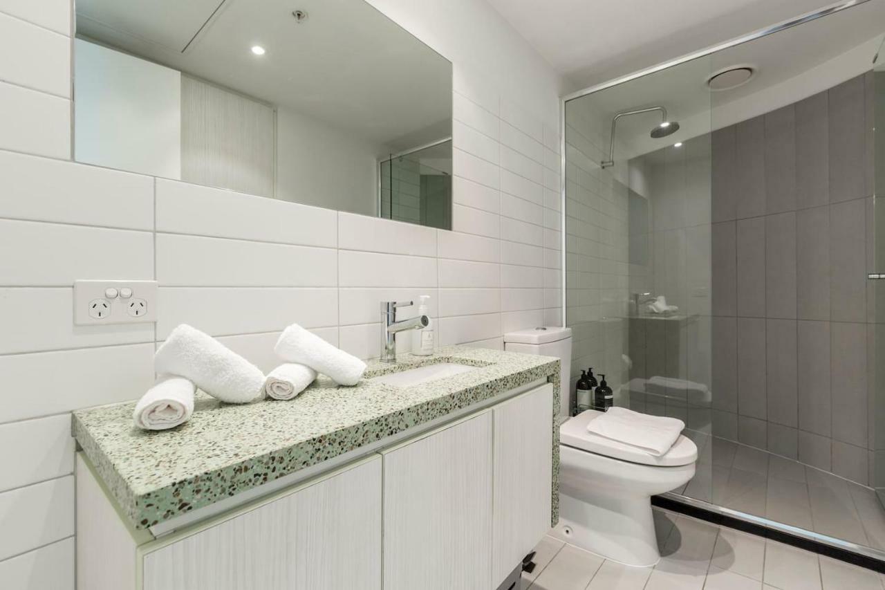 2bedroom With Views In Docklands Next To Cbd & Marvel Stadium Apartment