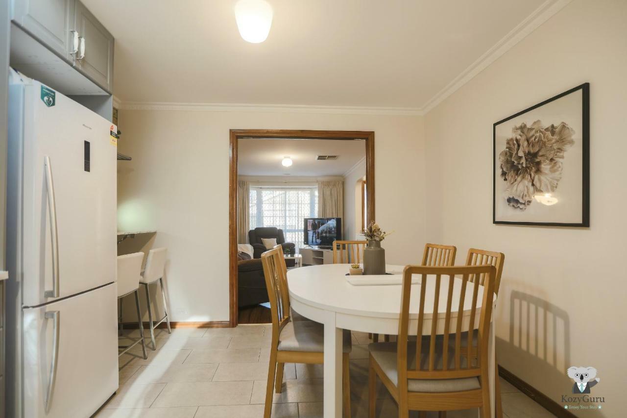 2 Bedroom In Tullamarine 5 Min To Airport Holiday home
