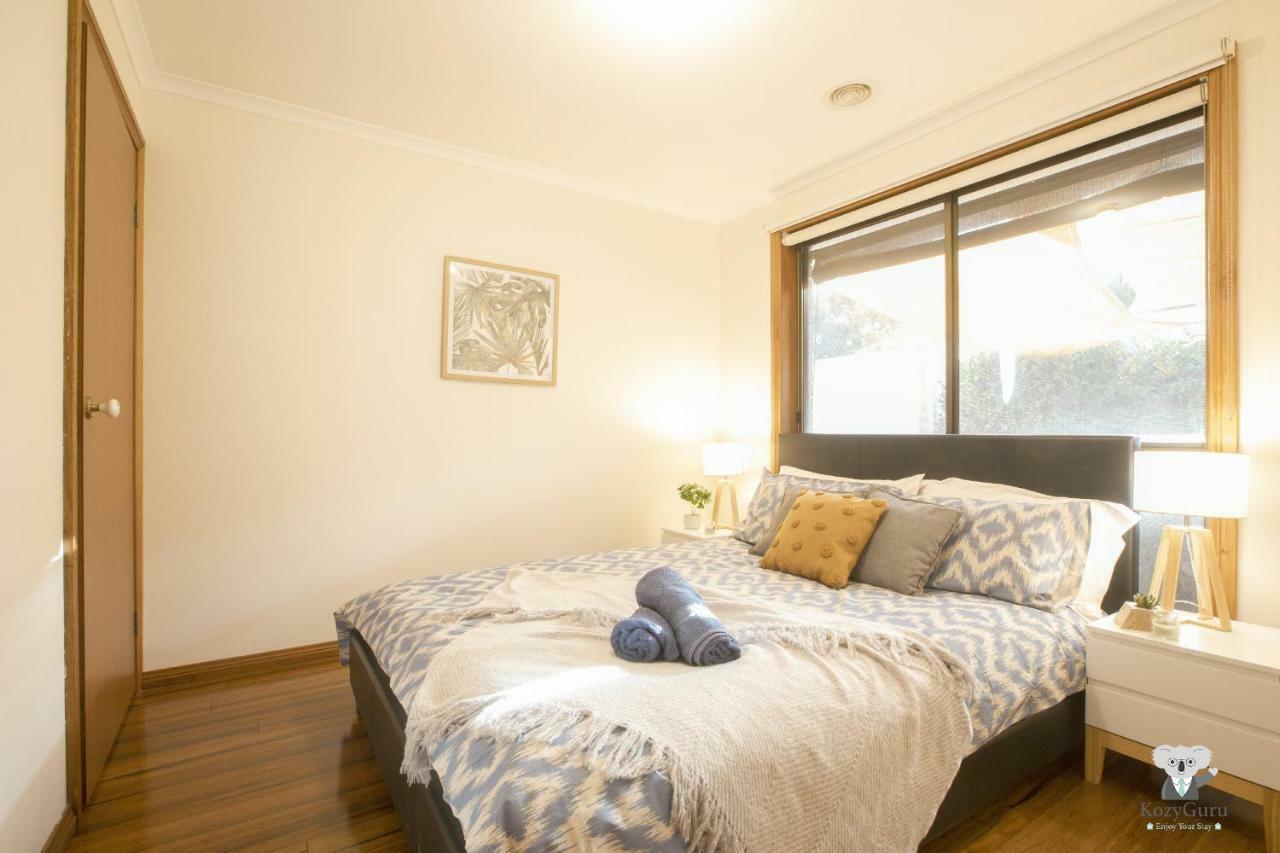 2 Bedroom In Tullamarine 5 Min To Airport Holiday home