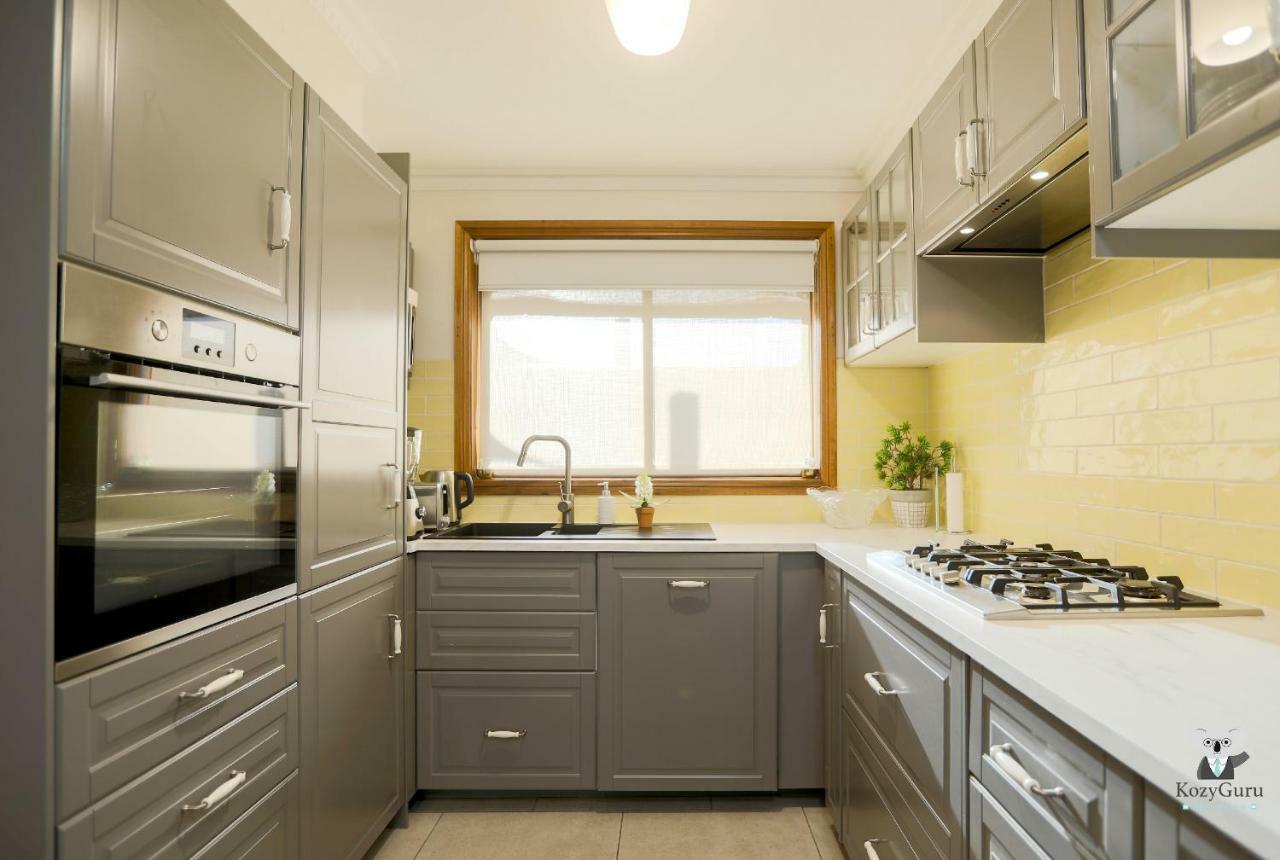 2 Bedroom In Tullamarine 5 Min To Airport * Melbourne
