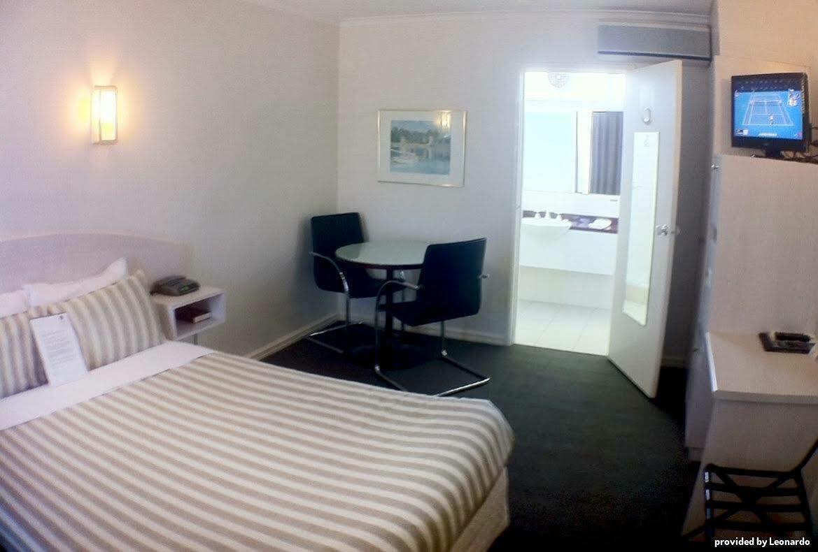 Alexander Motor 3* Melbourne
