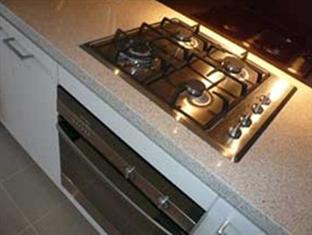 Prahran Village Apartment *