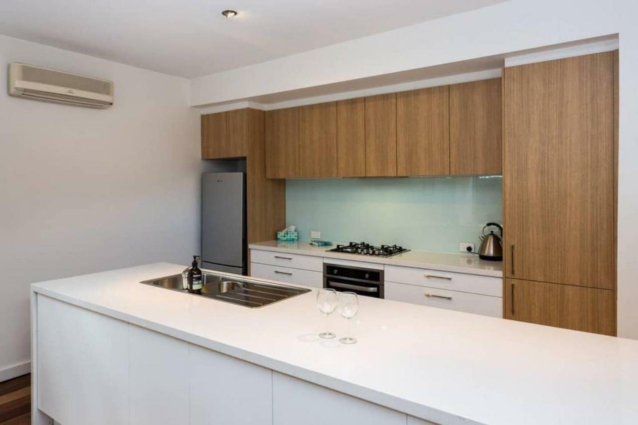 Bradman Modern Style A Walk To Mcg, Swan St, Cbd *