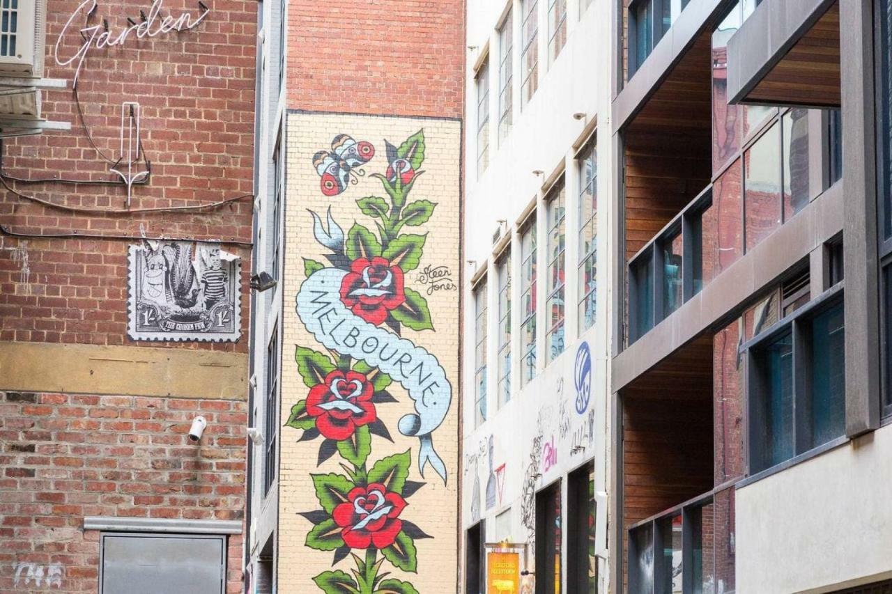 Laurent Balcony Views Steps From Laneway Vibes * Melbourne