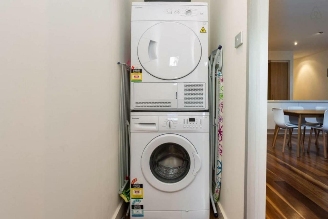 Bradman Modern Style A Walk To Mcg, Swan St, Cbd Bed & Breakfast