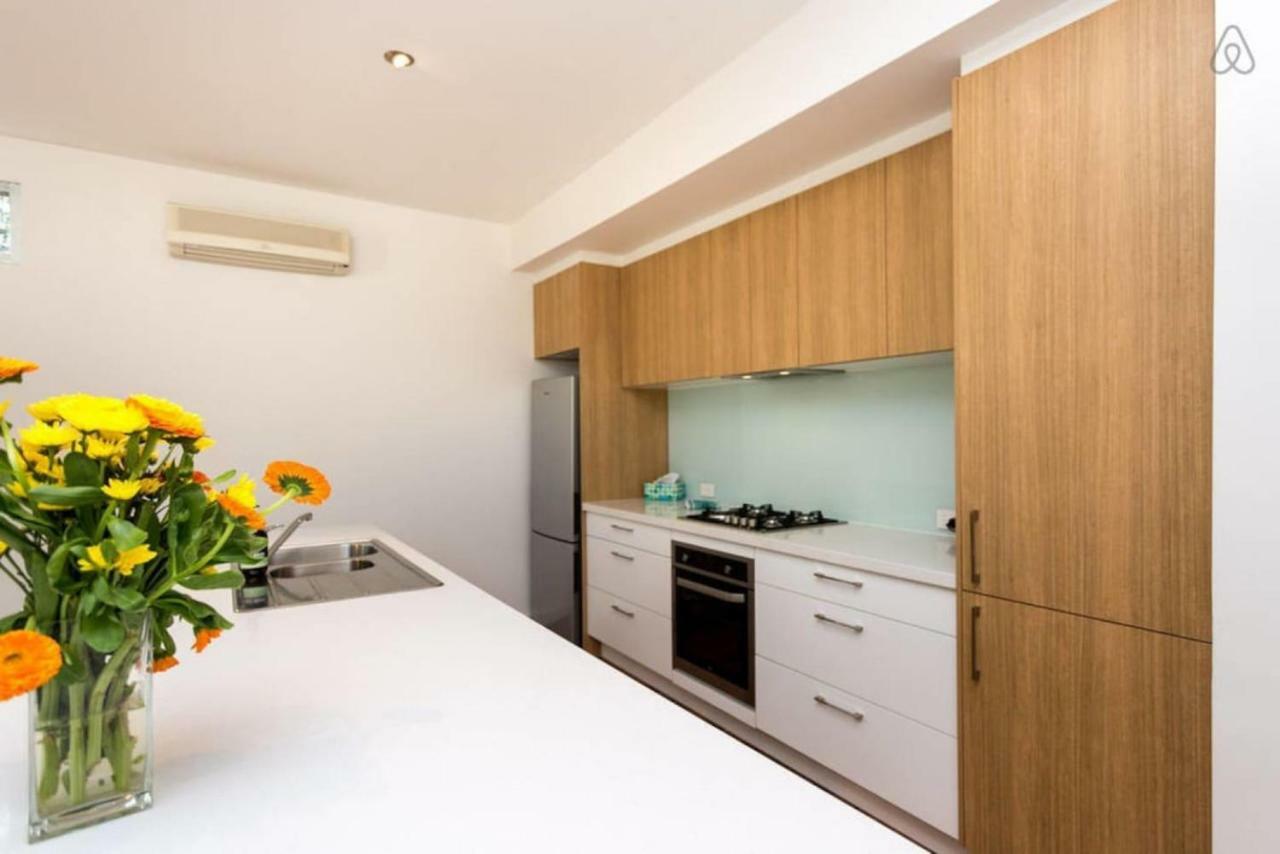 Bed & Breakfast Bradman Modern Style A Walk To Mcg, Swan St, Cbd Melbourne