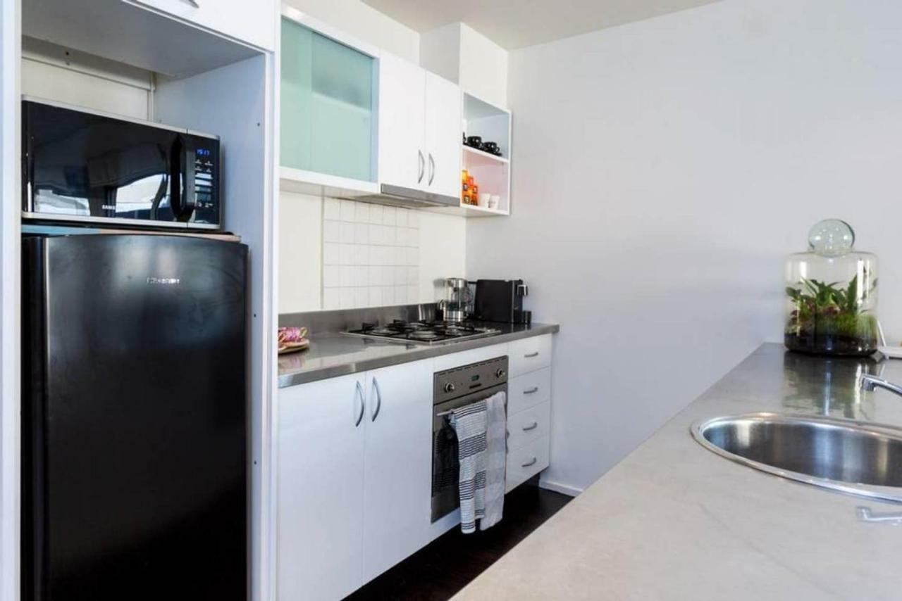 Penthouse At Graffiti Laneways & Restaurants Melbourne