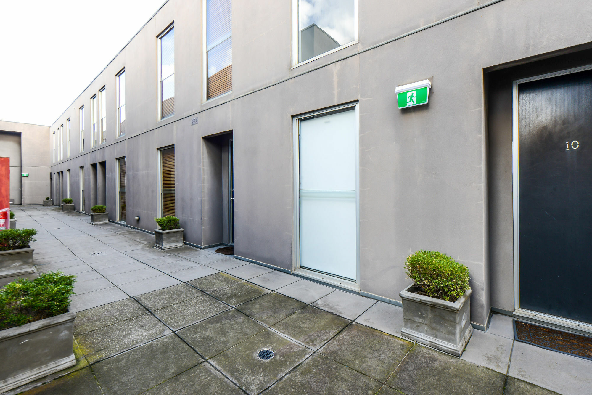 Urbanminder @ Montague Apartment