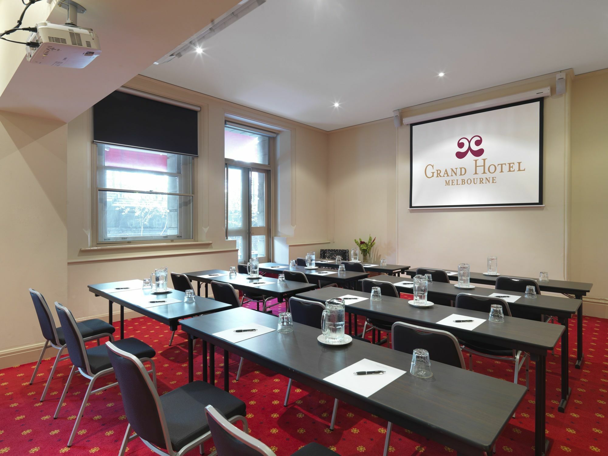 Hotel Grand Melbourne