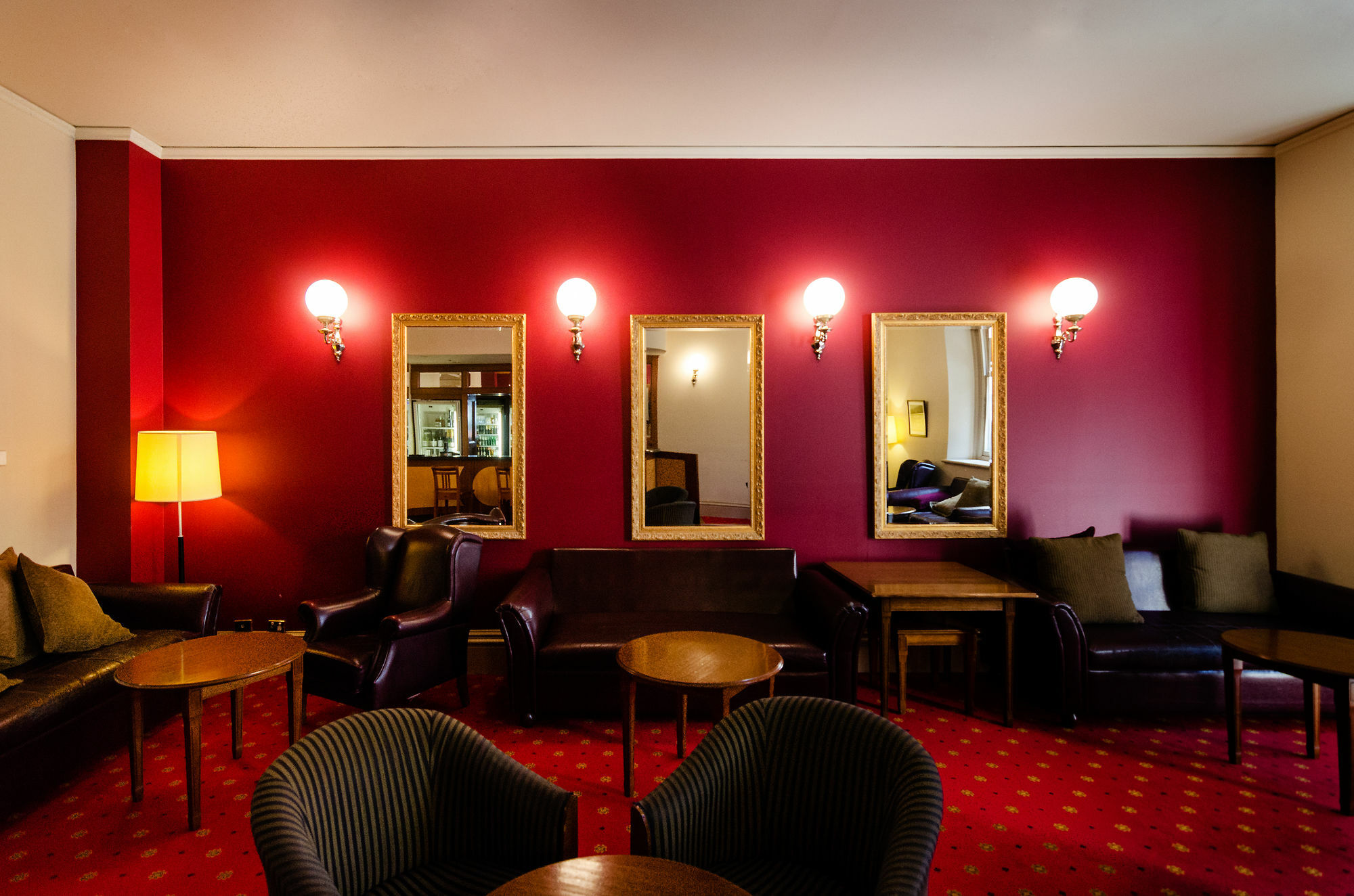 Grand Melbourne
